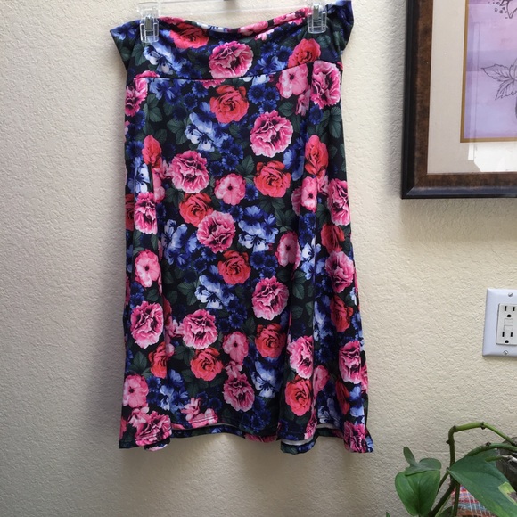 Lularoe Azure XL - Picture 2 of 5